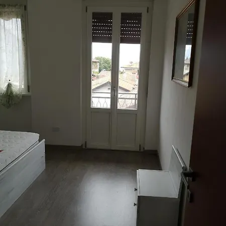 公寓 Lilla 贝拉焦